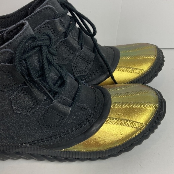 SOREL NWT Out N About Waterproof Boots Black Gold Lace Up Sz 6 Waterproof Winter - Picture 6 of 16